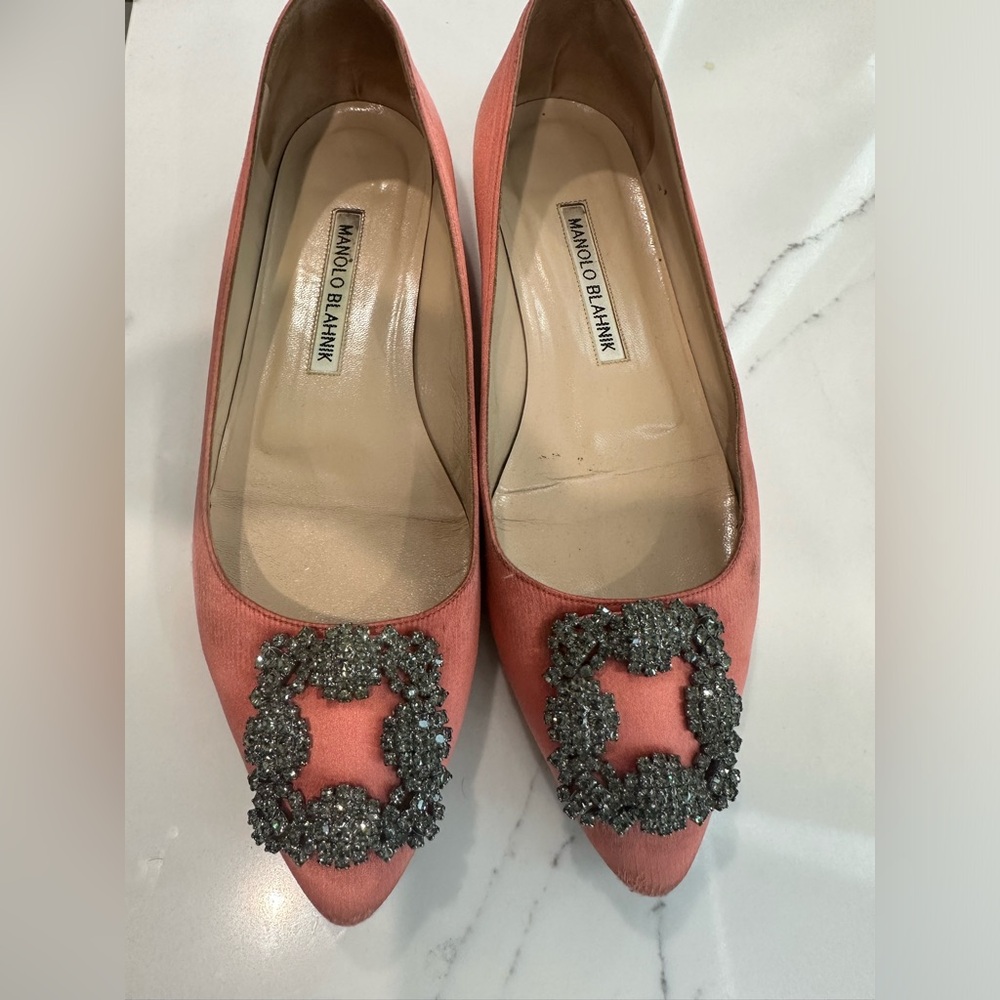 Manolo Blahnik hangisi coral flats 36.5 (6.5)
